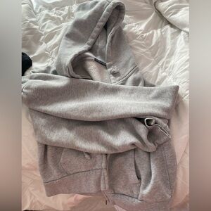 brandy melville cropped sweatshirt / hoodie great condition